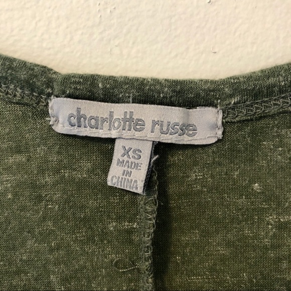 Cold-shoulder Tee - Picture 2 of 3